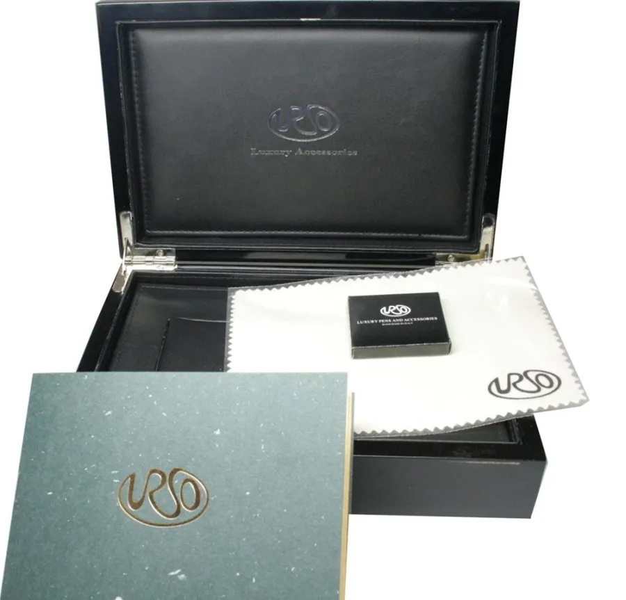 picture 2 Fountain Pen Shavuot Pearl and Gold Limited Edition