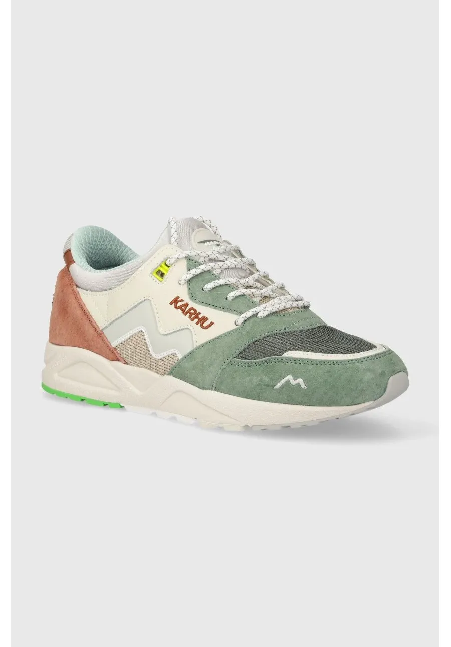 obrazek 1 Karhu sneakersy Aria F803113