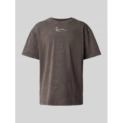 Zdjęcie T-shirt z wyhaftowanym logo