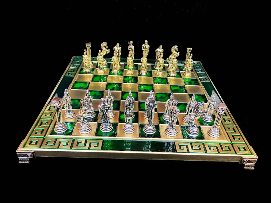 obrazek 2 Charakterystyczny komplet szachowy w stylu greckim - The Chess Empire