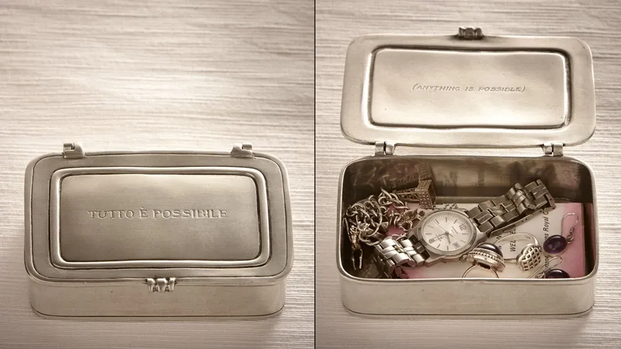 obrazek 4 Puzderko zdobione wygrawerowanym 