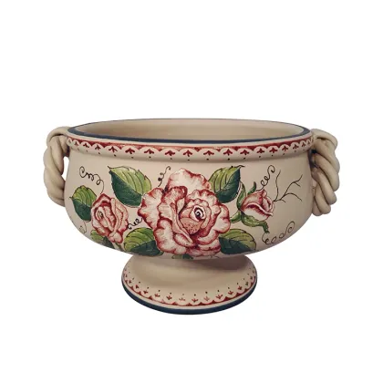 Picture Italian ceramic plate decorated with a rose motif