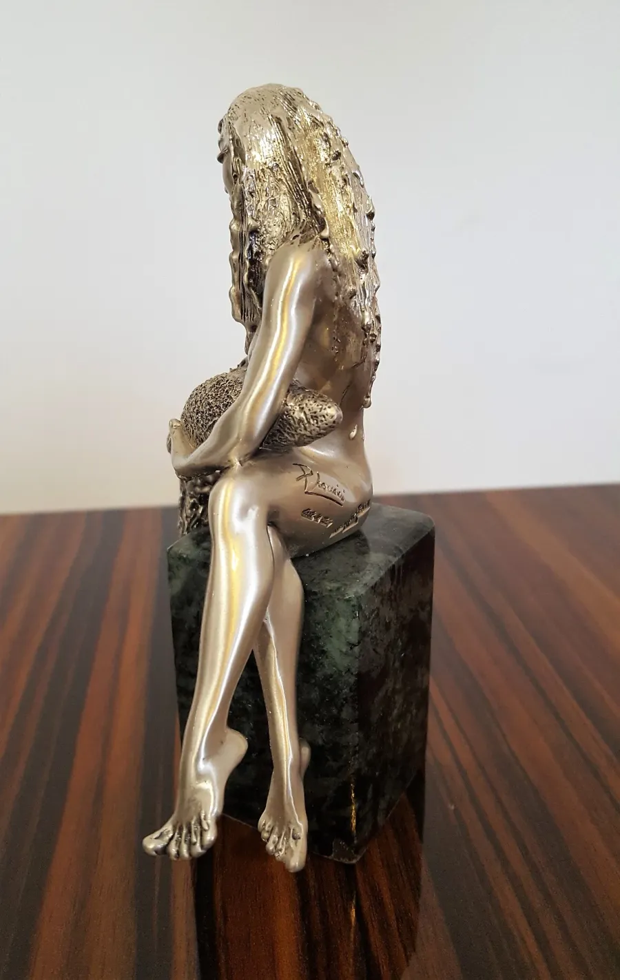 obrazek 6 Figura znaku zodiaku wodnika