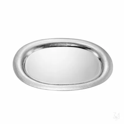 Picture Stylish oval silver tray with a modern form - Zaramella Argenti