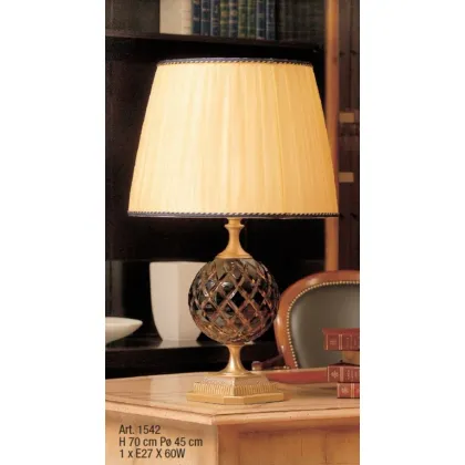 Zdjęcie Wyjątkowa lampa z kryształową kulą i stożkowym kloszem – Il Paralume Marina