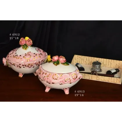 Picture Phenomenal ceramic containers for small items