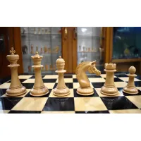 Zdjęcie Arabskie figury szachowe idealne na prezent - The Chess Empire
