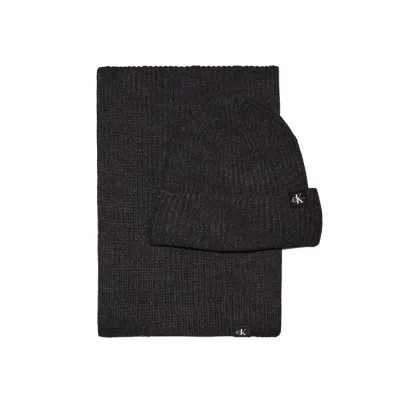 Zdjęcie Calvin Klein Jeans Zestaw Szalik i Czapka IU0IU00638 Czarny