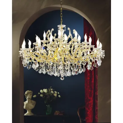 Picture Crystal Italian chandelier for 30 bulbs