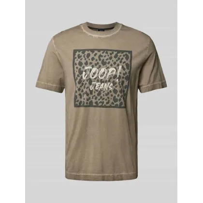Zdjęcie T-shirt z nadrukiem z logo