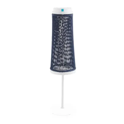 Zdjęcie Wyjątkowa lampa solarna z białego aluminium do ogrodu i na taras
