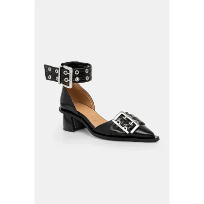 Zdjęcie GANNI czółenka Feminine Buckle Open Cut Pump Naplack kolor czarny na słupku S2891