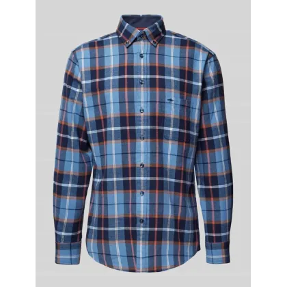 Zdjęcie Koszula casualowa o kroju regular fit z kieszenią na piersi