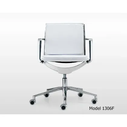 Picture Aluminium and leather office chair