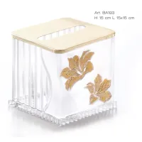 Zdjęcie Stylowy pojemnik na chusteczki z włoskiego ręcznie szlifowanego kryształu zdobiony pięknym złotym motywem lilii - Il Paralume Marina