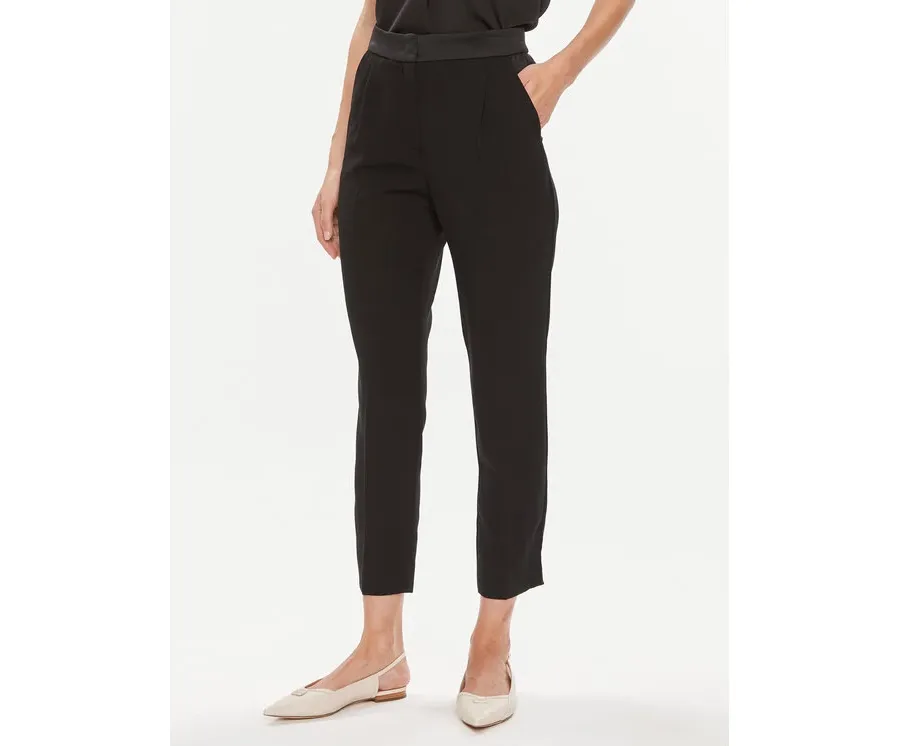 obrazek 1 Marella Chinosy Izabel 31360213 Czarny Regular Fit