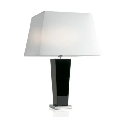 Zdjęcie Drewniane luksusowe lampy w dwóch rozmiarach