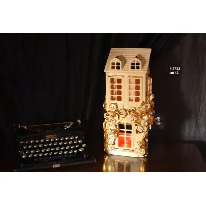 Picture Ceramic decorative house