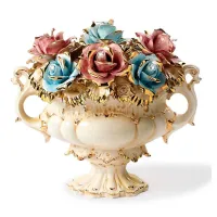Picture A wonderful ceramic decoration for a stylish living room