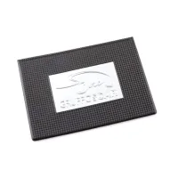 Zdjęcie Wykonana ze sztywnej gumy - teczka na karty z logo firmowym