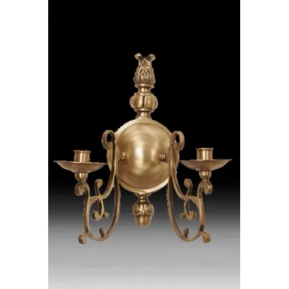 Picture A unique wall lamp - perfect for the hall!