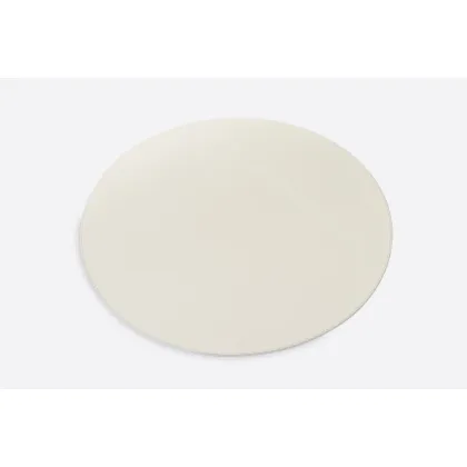 Picture A tasteful white leather table or desk pad - for the office