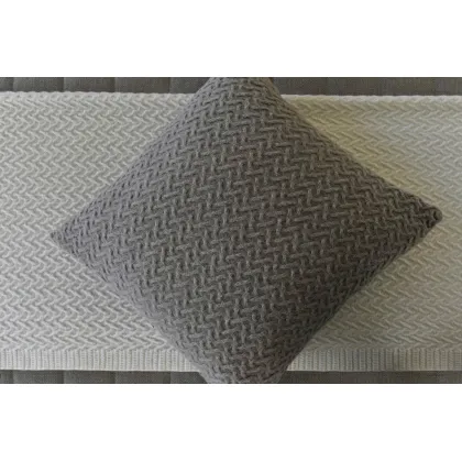Zdjęcie Sklep z ekskluzywnymi pledami i kocami - Luxury Products