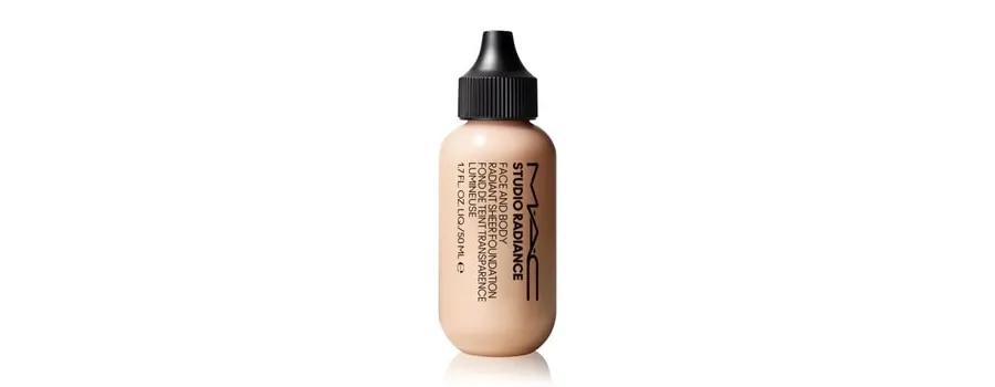 obrazek 1 MAC Studio Radiance Face And Body Radiant Sheer Podkład w płynie 50 ml Nr. W0