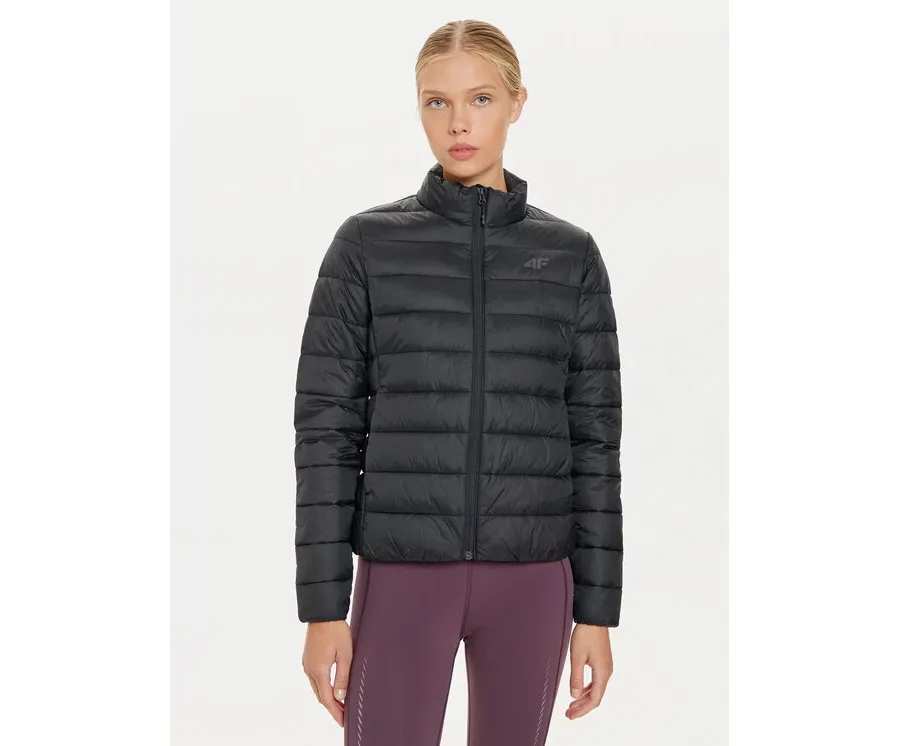 obrazek 1 4F Kurtka zimowa 4FWAW24TDJAF467 Czarny Slim Fit