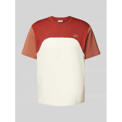 Zdjęcie T-shirt z wyhaftowanym logo