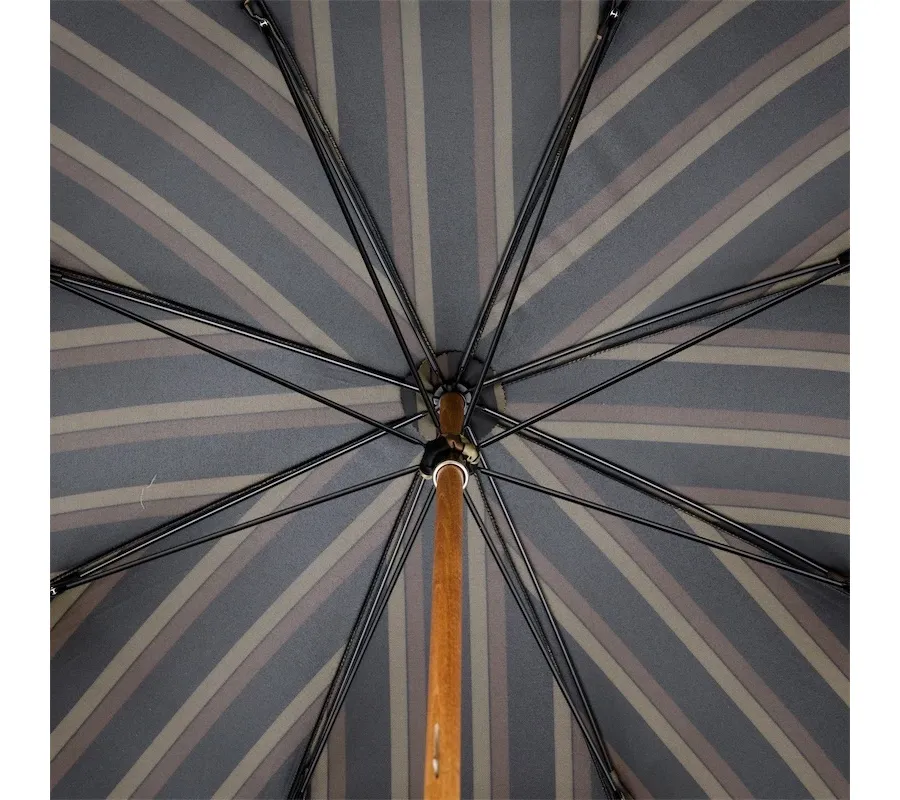 obrazek 7 Stylowy czarny parasol męski w brązowe paski ze skórzaną rączką - Pasotti