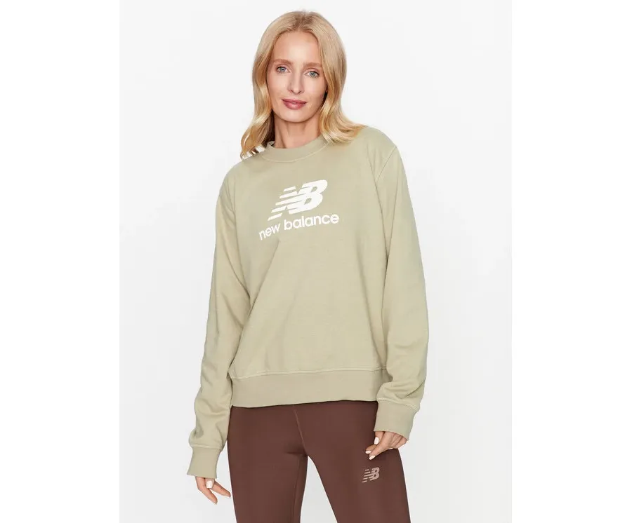 obrazek 1 New Balance Bluza Essentials Stacked Logo French Terry Crewneck WT31532 Zielony Regular Fit