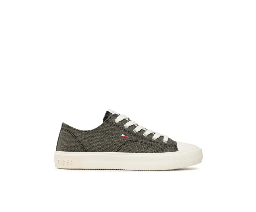 obrazek 1 Tommy Hilfiger Trampki Low Cut Lce-Up T3X9-32827-0890 S Czarny