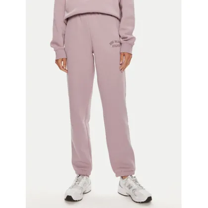 Zdjęcie New Balance Spodnie dresowe Graphic WP43500 Fioletowy Relaxed Fit