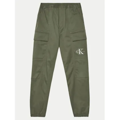 Zdjęcie Calvin Klein Jeans Joggery Essential IB0IB02270 Zielony Regular Fit