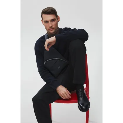 Zdjęcie Estro: Czarna saszetka męska na ramię