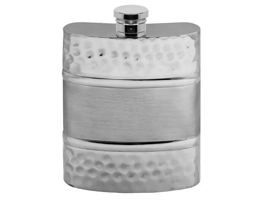 obrazek 1 Niezwykły upominek z pewteru - piersiówka 12x8 cm
