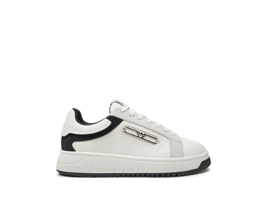 obrazek 1 Emporio Armani Sneakersy X3X024 XR222 C679 Biały