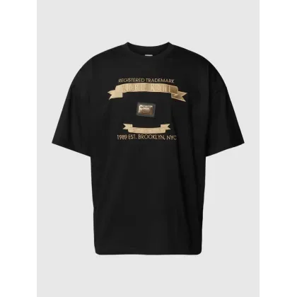 Zdjęcie T-shirt o pudełkowym kroju z wyhaftowanym logo