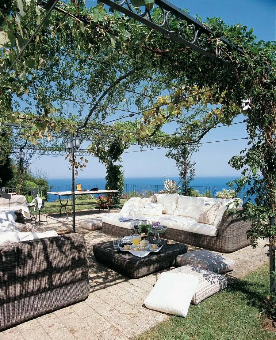 obrazek 2 Podwójne przedłużenie wolnostojącej pergoli 372×413 cm bez zadaszenia