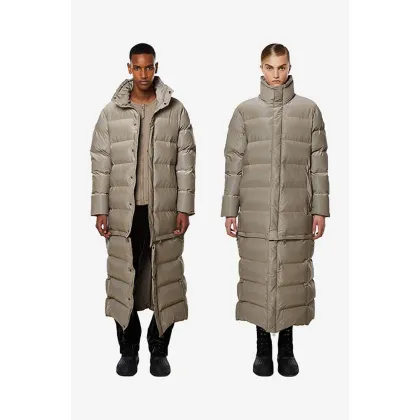 Zdjęcie Rains kurtka Extra Long Puffer Coat 1536 kolor brązowy zimowa 1536.VELVETTAUPE