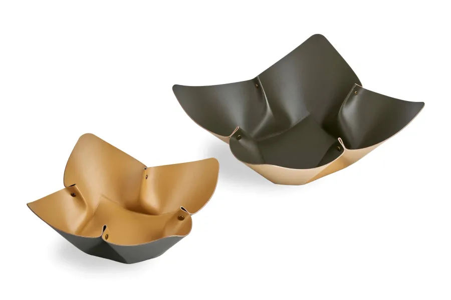 picture 2 Leather fruit bowl Ø45 cm in the shape of a flower, mustard color