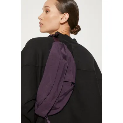 Zdjęcie Puma nerka kolor granatowy