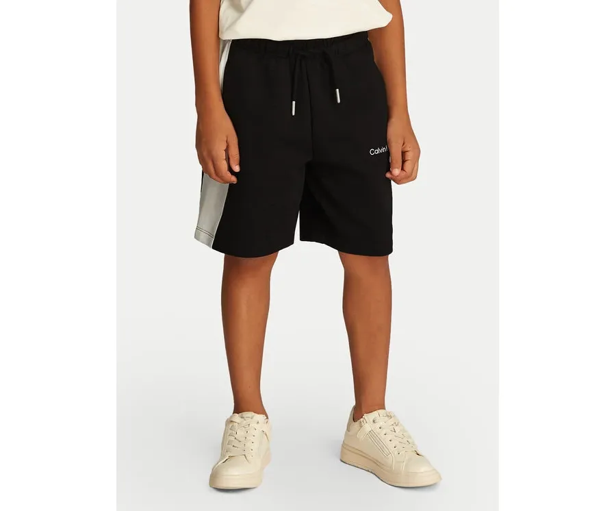 obrazek 1 Calvin Klein Jeans Szorty sportowe Color Block IB0IB02433 Czarny Relaxed Fit