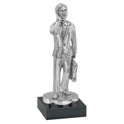 Zdjęcie Mężczyzna z teczką - Astra Argenti