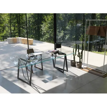 Zdjęcie Designerski Stół z Szklanym Blatem do Minimalistycznego Salonu - Casmania