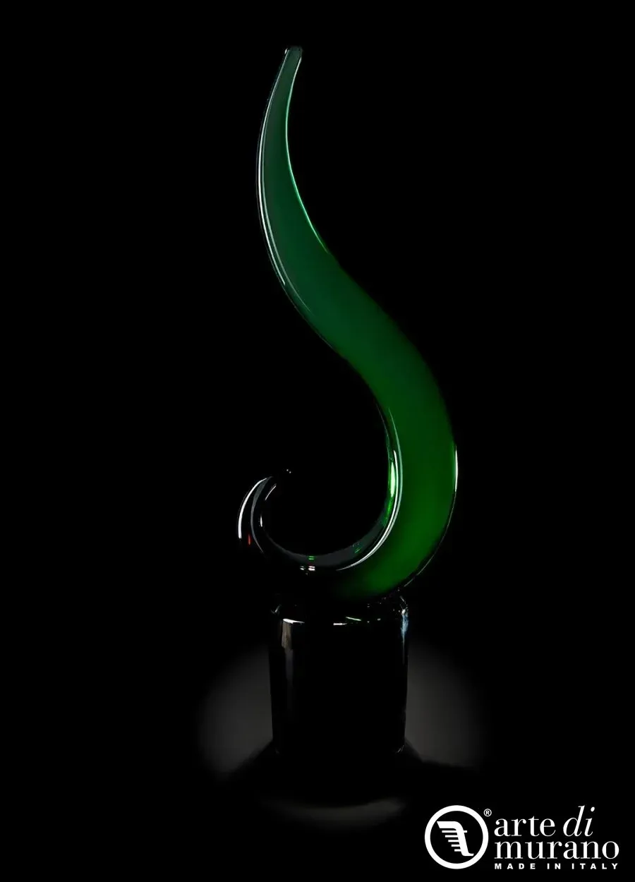 picture 1 Abstract knot in shaded Murano glass