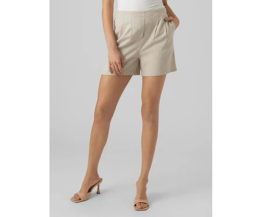 obrazek 1 Vero Moda Szorty materiałowe Jesmilo 10279694 Beżowy Regular Fit