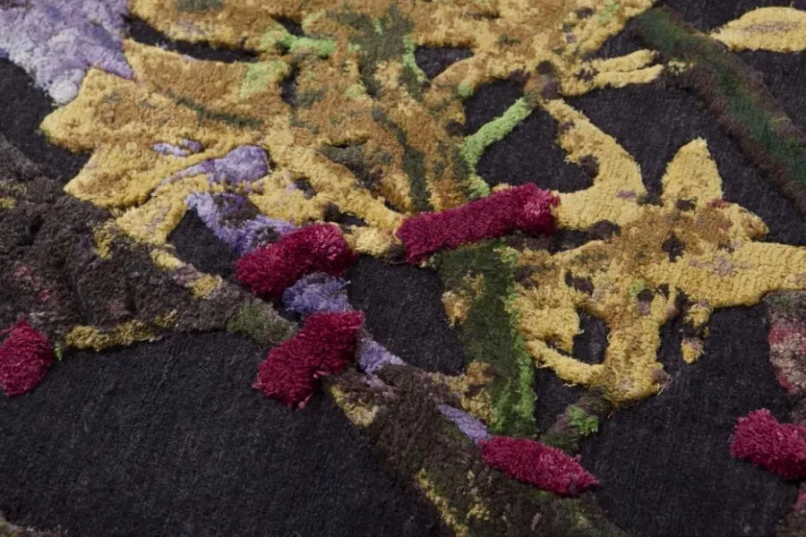 obrazek 5 Kwadratowy dywan z motywem kwiata - SAVAGE FLOWERS: BLOSSOM