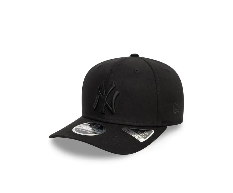 obrazek 1 New Era Czapka z daszkiem New York Yankees Monochrome 9Seventy 60595455 Czarny